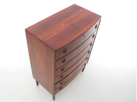 Mid-Century modern Scandinavian chest of drawers in Rio rosewood. 6 drawers