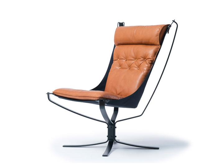 Fauteuil scandinave  Falcon First, dossier haut de Sigurd Resell. Nouvelle édition.