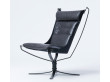 Fauteuil scandinave  Falcon phoenix, dossier haut de Sigurd Resell. Nouvelle édition.