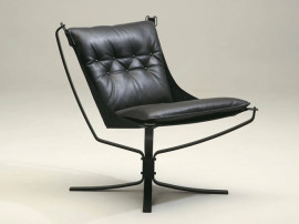 Mid modern century Falcon First  lounge chair, Low back by Sigurd Resell. New edition.