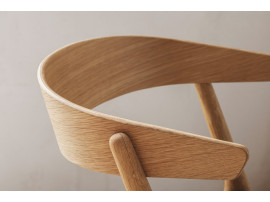 Chaise scandinave No 9 édition neuve