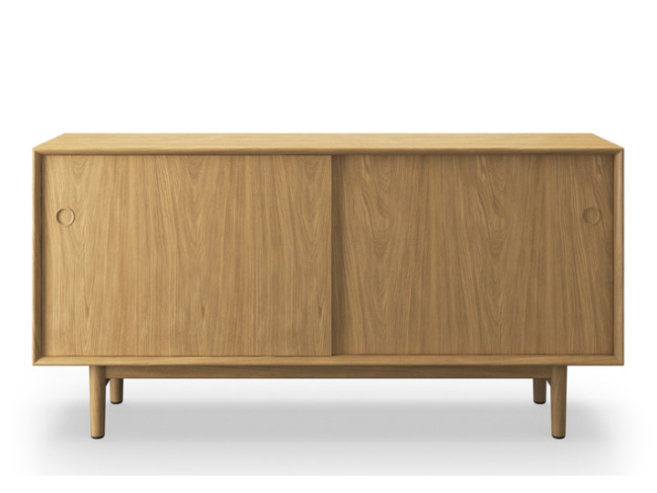 Mid-century modern scandinavian sidebord No 11 oak / wooden legs