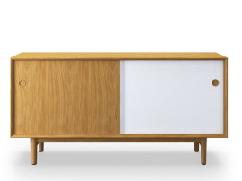 Mid-century modern scandinavian sidebord No 11 oak / wooden legs