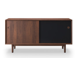 Mid-century modern scandinavian sidebord No 11 walnut / wooden legs