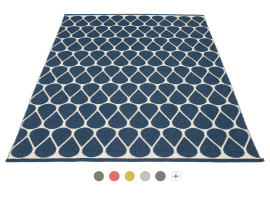 Tapis scandinave en plastique Pappelina modèle Otis Large