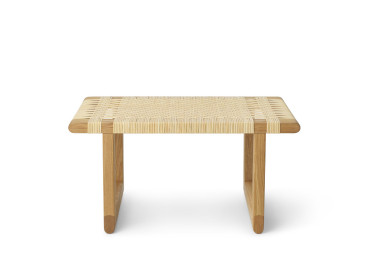 Banc scandinave modèle BM0488S. Edition neuve