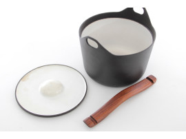 Cocotte en fonte scandinave de Timo Sarpaneva. Edition Rosenlew & Co