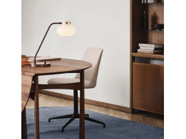 Chaise de bureau scandinave modèle Rely HW13. pied pivotant