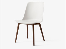 Chaise scandinave modèle Rely HW71
