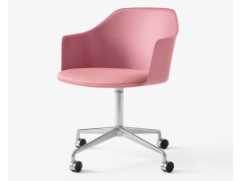 Fauteuil de bureau scandinave modèle Rely HW49  pivotant à roulette