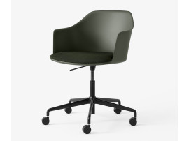 Fauteuil de bureau scandinave modèle Rely HW49  pivotant à roulette