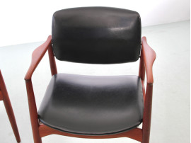 Paire de fauteuils scandinaves en palissandre de Rio modèle 66 Erik Buck