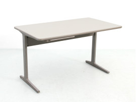 Petit bureau Action office de George Nelson pour Mobilier international