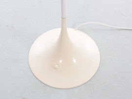 Lampadaire scandinave modèle Panthella, première édition