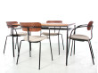 Bureau modèle  Cosmopol,  en noyer et acier. 120 x 60 cm