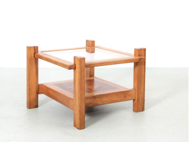 Table basse ou table d'appoint en pin. Design  français 1970's