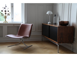 Fauteuil scandinave JK 710 Skater, édition neuve