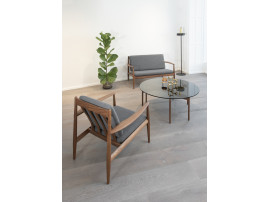 Table basse scandinave modèle GJ en noyer, édition neuve