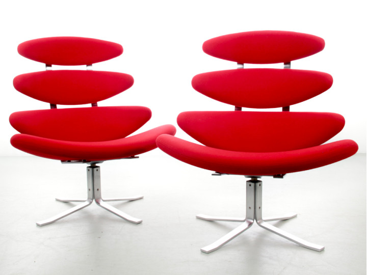 Paire de fauteuils scandinaves modèle Corona vintage