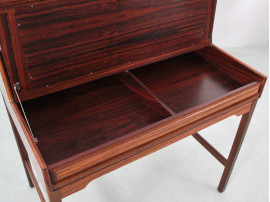 Petit bureau à gradin scandinave en palissandre de Rio