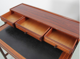 Petit bureau à gradin scandinave en palissandre de Rio