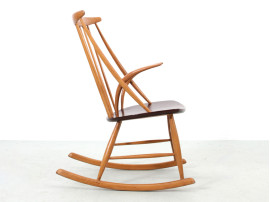 Rocking chair scandinave de Illum Wikkelso modèle IW3