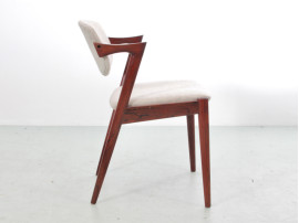 Suite de 10 chaises scandinaves en palissandre de Rio modele 42