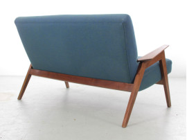 Mid-century modern 2 seats sofa by Knoll Antimott