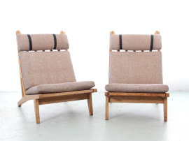 Paire de Chauffeuses scandinaves GE 375, avec 1paire d'accoudoirs