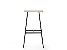 Tabouret de bar scandinave modèle HC2 chêne. H65 cm ou H79 cm. 