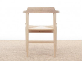 Mid-Century  modern scandinavian chair model PP 68 by Hans Wegner. New production.