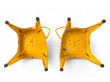 Suite de 4 chaises Tolix, 2 jaunes, 2 bleues. Edition des années 60