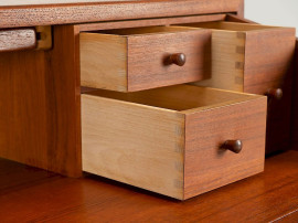 Commode coiffeuse scandinave en teck de Borge Mogensen