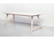 Table de repas  scandinave à rallonge modèle T7. 170 cm à 320 cm. 6/12 pers