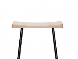 Tabouret de bar scandinave modèle HC2 chêne. H65 cm ou H79 cm. 