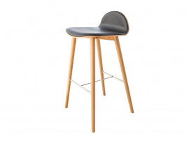 Tabouret de bar scandinave modèle  Nam Nam Wood. 65 cm  ou 75 cm.