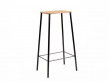 Adam Bar Stool. H65 cm ou H76 cm. Assise rectangulaire en cuir naturel et piètement noir ou blanc. 