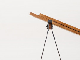 Table scandinave modèle Trestle. 6-10 personnes. 