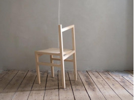 9.5° Chair