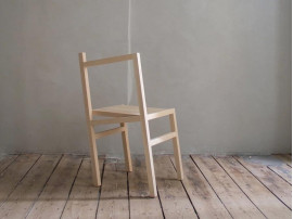 9.5° Chair.