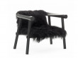 Fauteuil Altay. Noir recouvert d'une peau noire. 