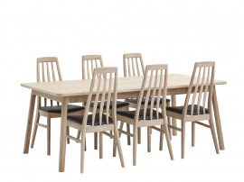 Extendable dining table model 700, 6/12 seats