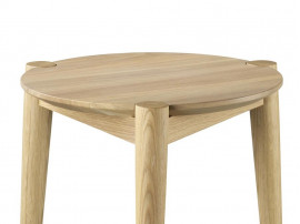 Tabouret tripode scandinave modèle Søs.