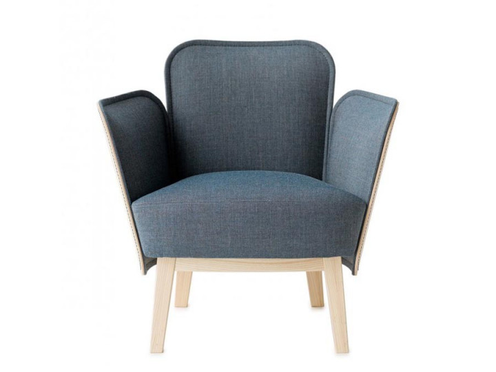 Fauteuil scandinave modèle Julius. 