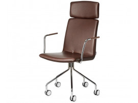 Day Hight Swivel chair. With armrests. 