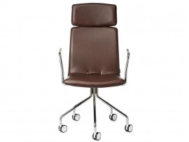 Day Hight Swivel chair. With armrests. 