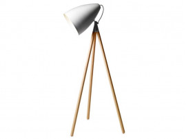 Lampadaire scandinave modèle Orbit