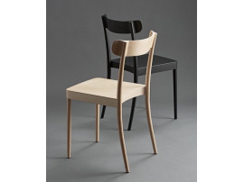 Chaise scandinave modèle Petite 