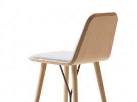 Tabouret de bar scandinave modèle Spine 1731 avec dossier. 68 cm ou 74 cm 