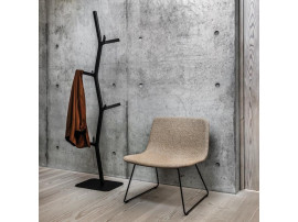 Nara coat stand